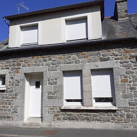 Maison Bretonne Au Centre De La Baie De St-Brieuc Yffiniac Exterior photo